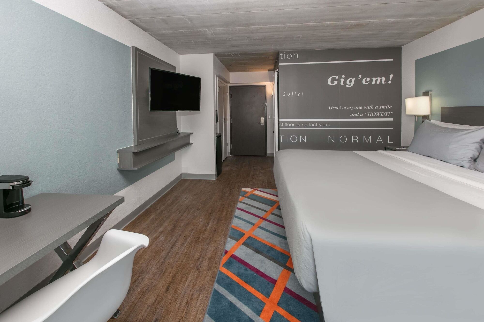 Tryp By Wyndham College Station Hotel Exterior photo