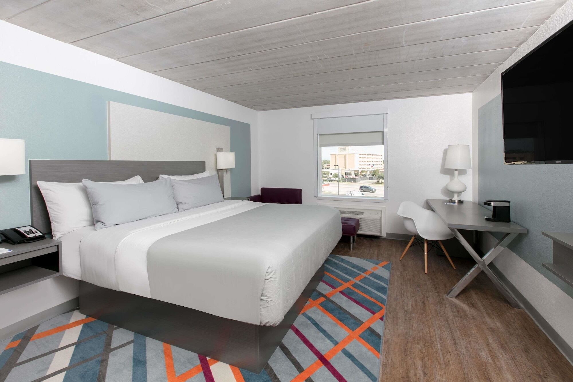 Tryp By Wyndham College Station Hotel Exterior photo